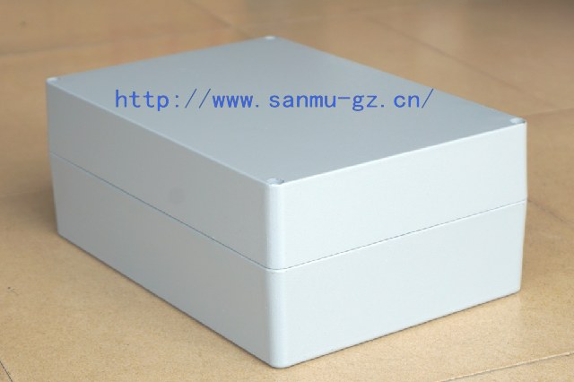 FA72：340*235*135mm