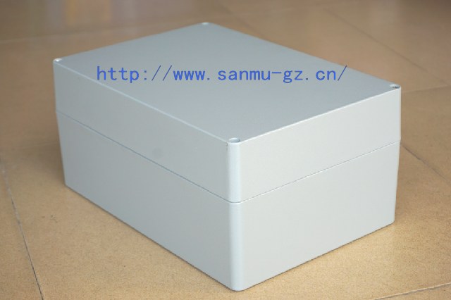 FA73：340*235*160mm