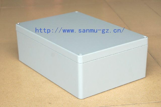 FA71：340*235*120mm