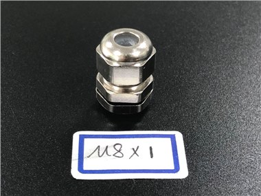 M8*1 过线金属防水接头